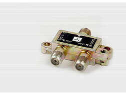 Rozbočovač 1-2 kovový `F konektory` pre DVB-T