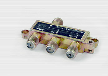 Rozbočovač 1-3 kovový `F konektory` pre DVB-T